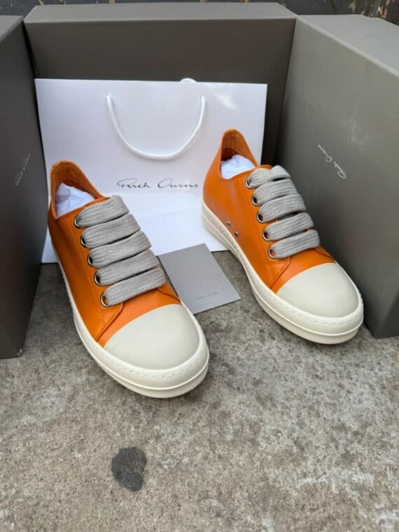Buy trendy type in Ghana and Best online store for clothes and shoes in Ghana