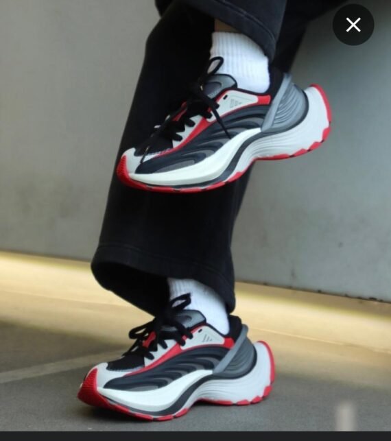 Buy trendy type sneakers in Nigeria and explore the best online store for clothes and shoes in Nigeria.