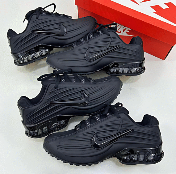 Nike Air Max 2000 Black
