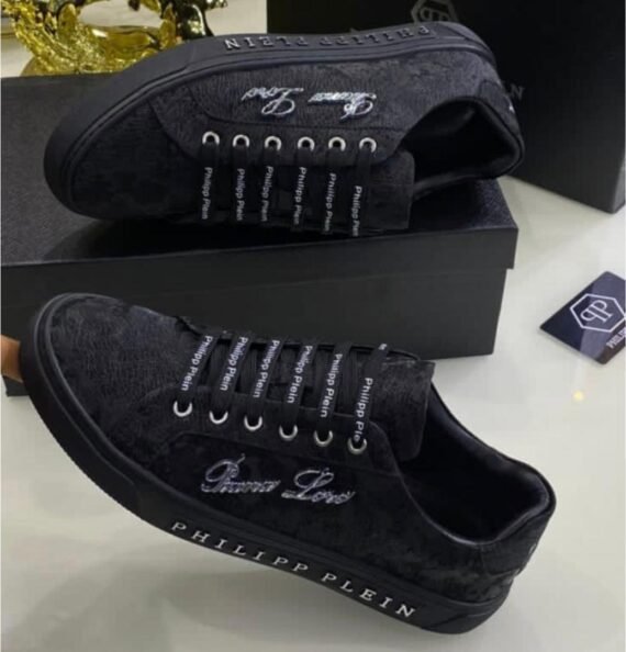 Buy trendy type and Best online store for clothes and shoes