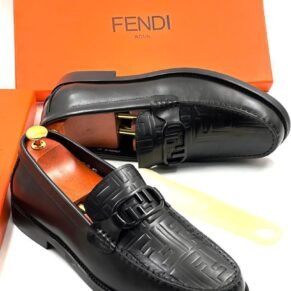 Buy trendy type and the best online store for clothes and shoes.