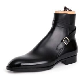 Buy trendy type in black leather boots for shoppers and explore the best online store for clothes and shoes.
