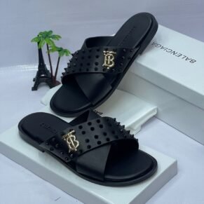 Buy trendy type in Ghana and Best online store for clothes and shoes in Ghana