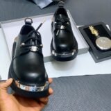 Buy trendy type shoes and explore the best online store for clothes and shoes